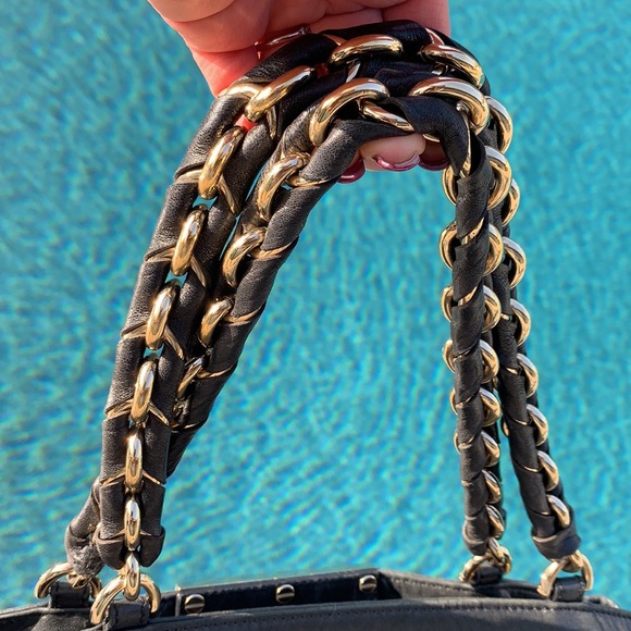 Authentic FENDI Black Leather Mia Hand Bag Purse - Picture 3 of 9